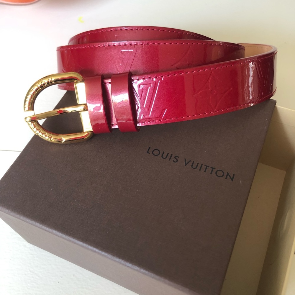 Louis Vuitton Monogram Vernis patent leather belt from Palm Bch LV store.